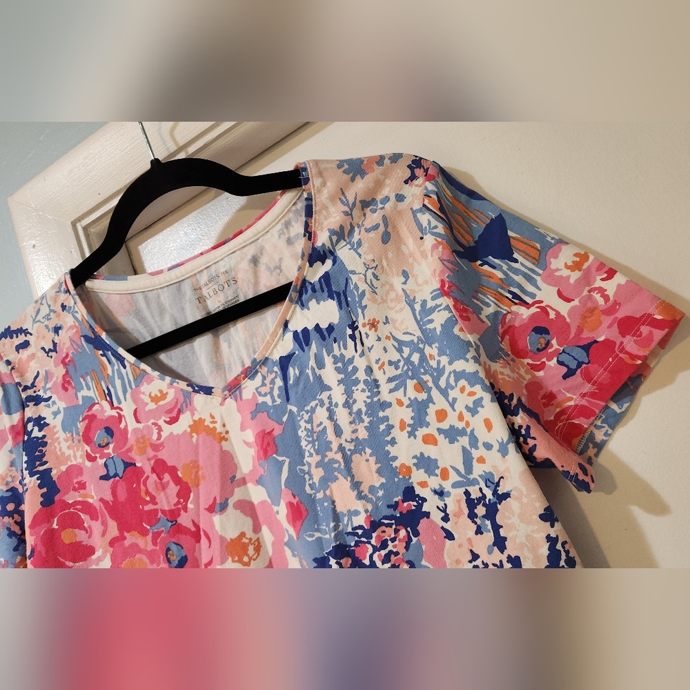 Women's Talbots Floral Tee, Size L - Picture 7 of 10